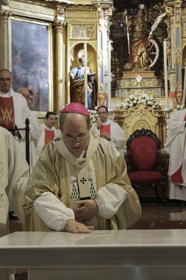 El arzobispo de Sevilla consagró el nuevo altar y reinauguró Santa Catalina